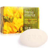 Запашне мило для рук і тіла Amore Pacific Happy Bath Freesia Essence Soap 100 г (8806403031717)