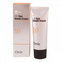 Сонцезахисний крем з високим ступенем захисту Ottie Spotlight UV Sun Shield Cream 50 SPF/PA++ 40 мл