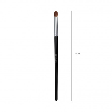 Кисть для теней Lussoni PRO 472 Crease Precision Brush